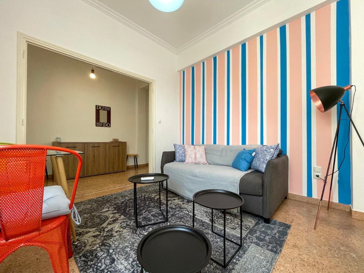 Soho Vivid 55Sqm Apt In Athens Apartment Luaran gambar