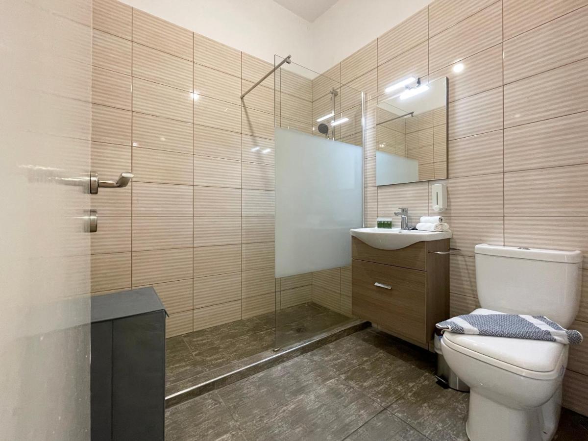 Soho Vivid 55Sqm Apt In Athens Apartment Luaran gambar